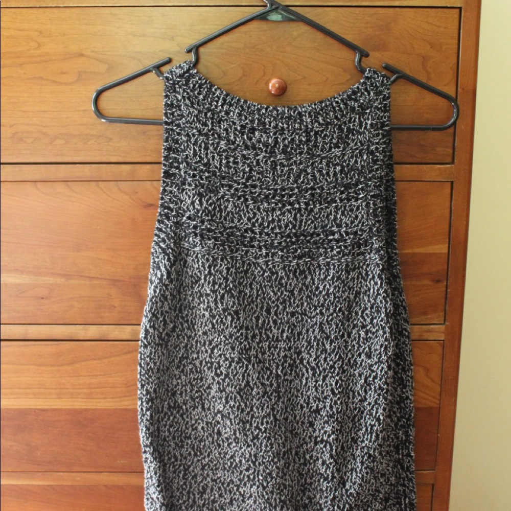 Small black sweater tank top
